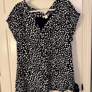 Loralette Navy and White Patterned Blouse